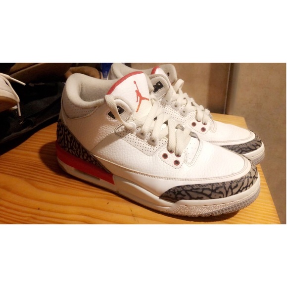 Jordan retro 3s - Picture 2 of 2